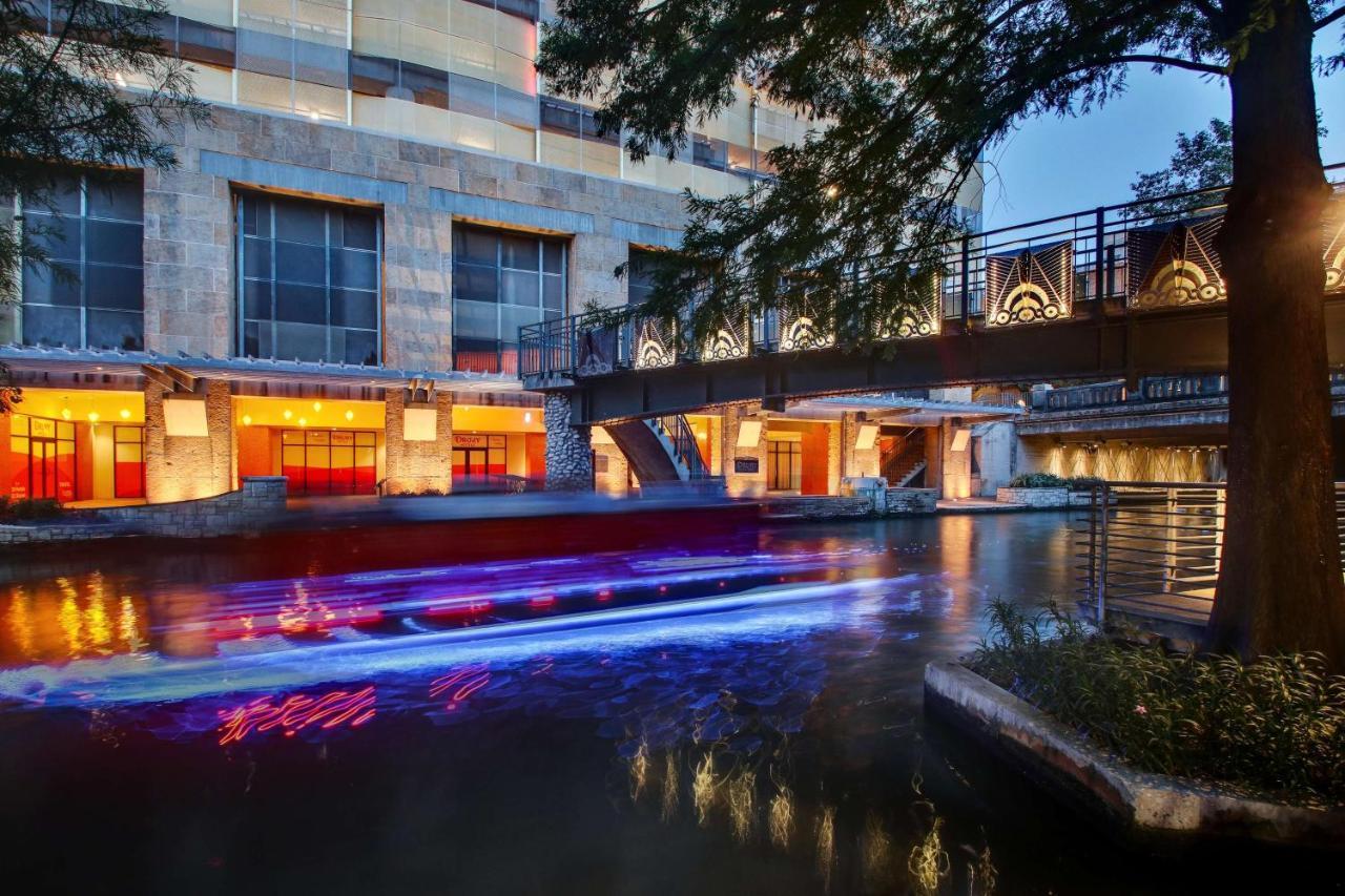 Drury Plaza Hotel San Antonio Riverwalk Екстер'єр фото